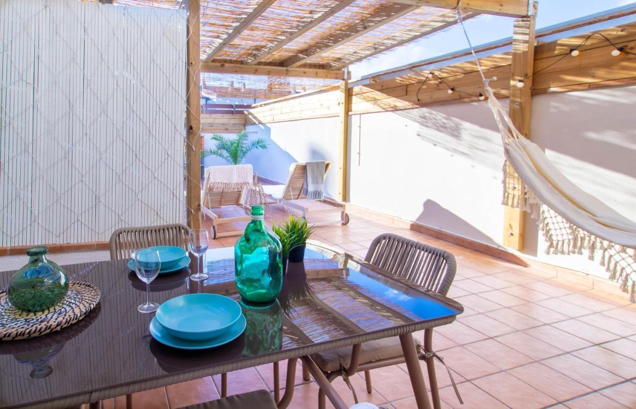Patio Budget Studio 11 Сан-Антонио-де-Калонже Экстерьер фото