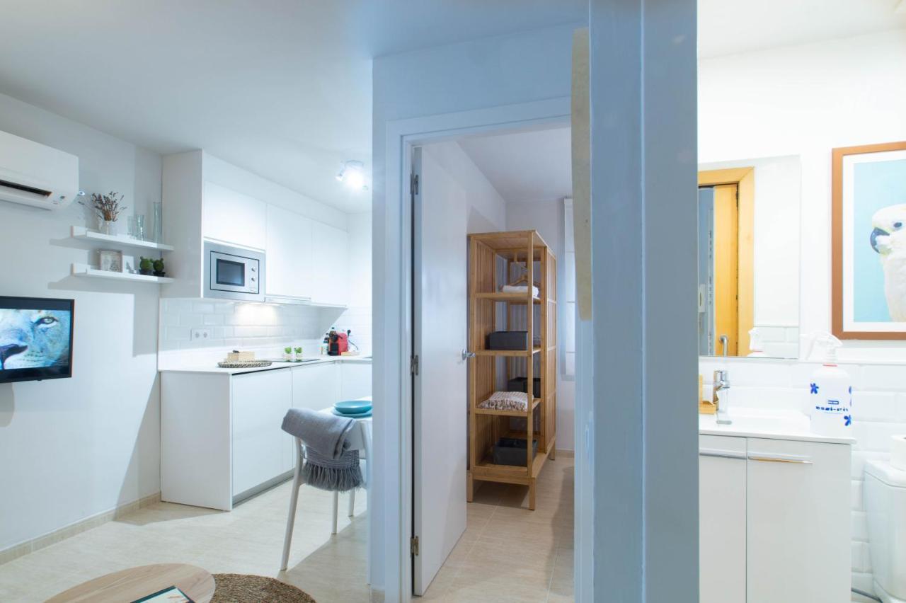 Patio Budget Studio 11 Сан-Антонио-де-Калонже Экстерьер фото